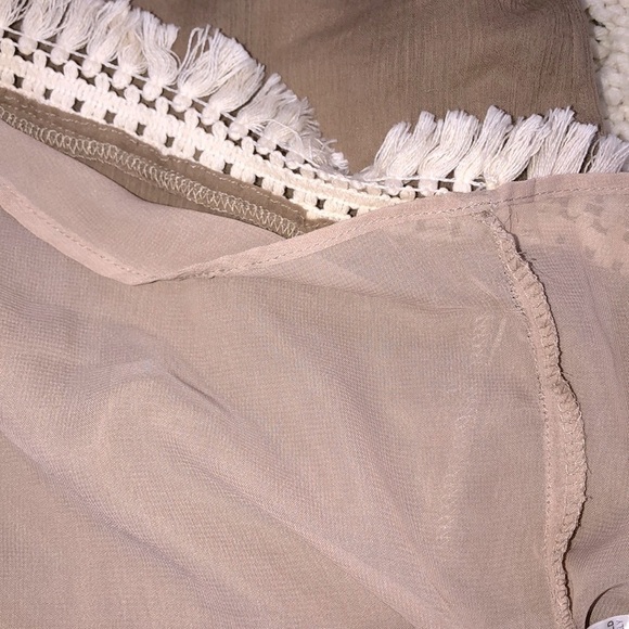 Umgee small tan dress - Picture 6 of 7